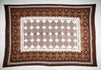 Lade das Bild in den Galerie-Viewer, SELF LOVE XL Cashmere-Schal Cacao Cream ausgebreitet